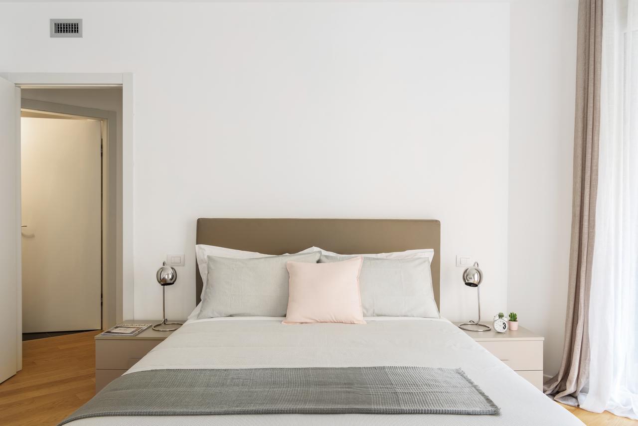Joivy Sunny 1-Bed Flat With Balcony Apartment มิลาน ภายนอก รูปภาพ